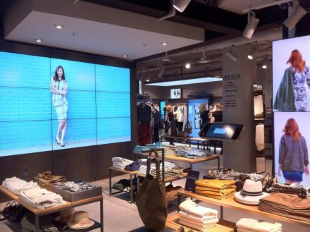 Retail Video Wall 